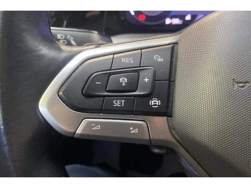 Occasie Volkswagen Golf VIII Life 1.0 eTSI DSG BLUE 22