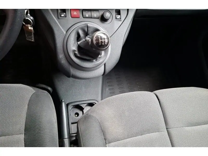 Occasion Peugeot Partner 3PL Trekhaak Dakdrager WHITE 16