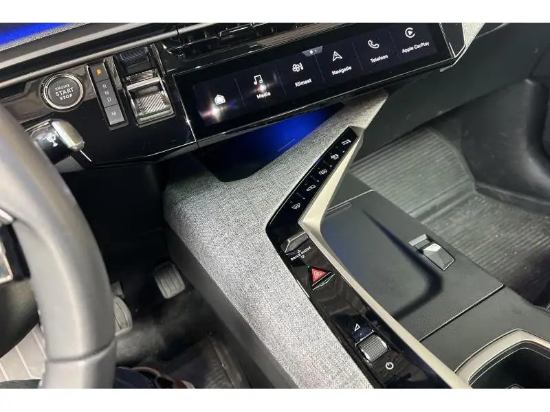 VEHICLE__CONDITION_SERVICE Peugeot 3008 Allure first edition open dak WHITE 16