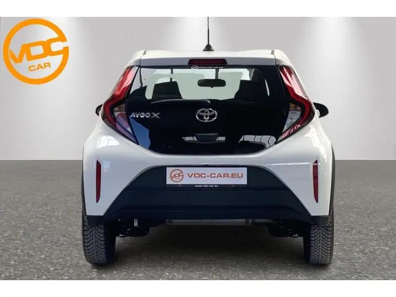 Occasion Toyota Aygo X Berline CVT WHITE 7