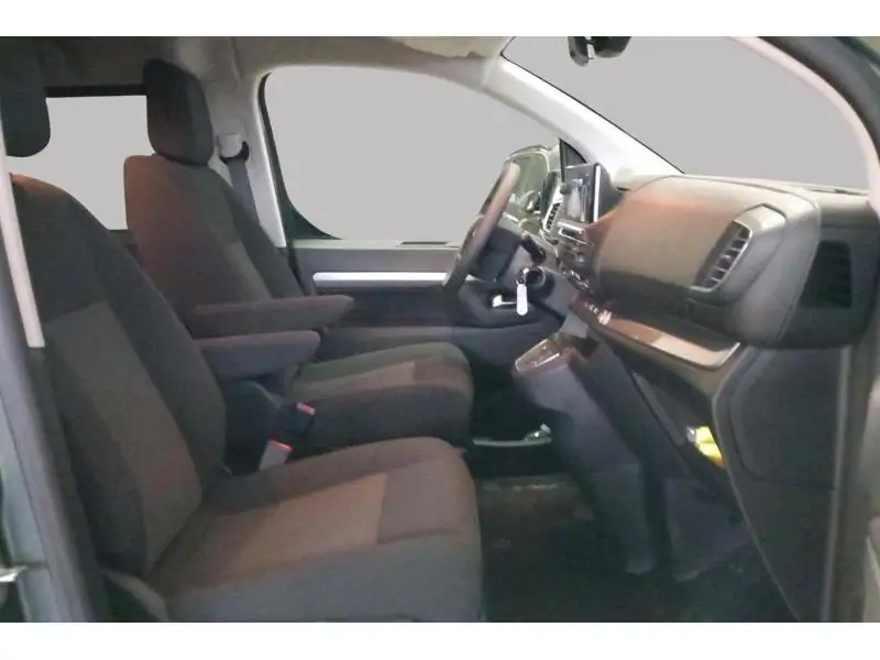 VEHICLE__CONDITION_SERVICE Peugeot Traveller 8 places GREEN 10
