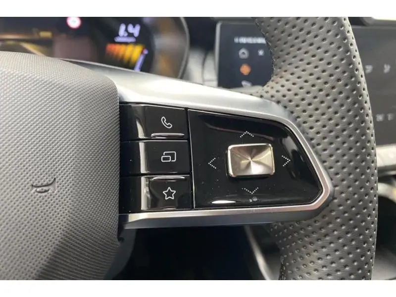 Occasion MG ZS COMFORT 1.5 HYBRID+ WHITE 25