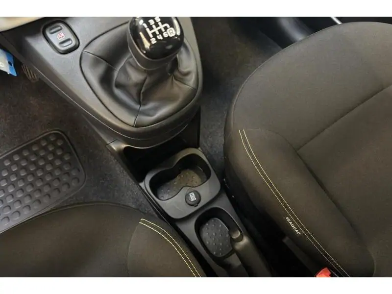 VEHICLE__CONDITION_SERVICE Fiat Panda PANDINA YELLOW 16