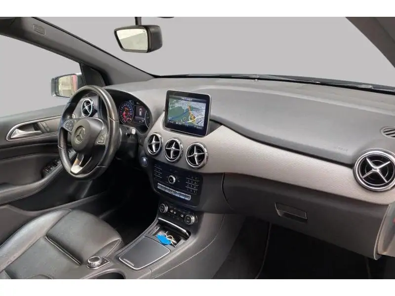 Occasion Mercedes-Benz B 200 *Pano - GPS - Caméra* GREY 2