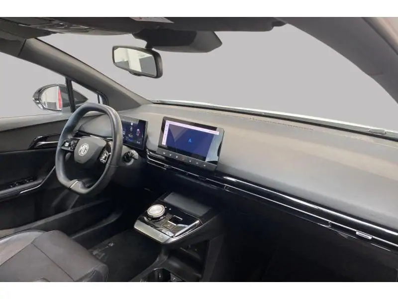 Occasion MG MG4 LUXURY 64 kWh WHITE 2