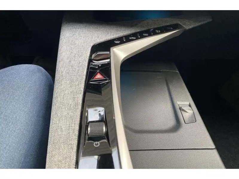 Occasion Peugeot 3008 GT Mild-Hybrid e-DCS6 GREY 39