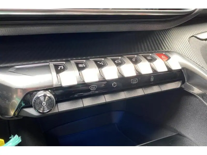 Occasion Peugeot 3008 Active BLACK 29