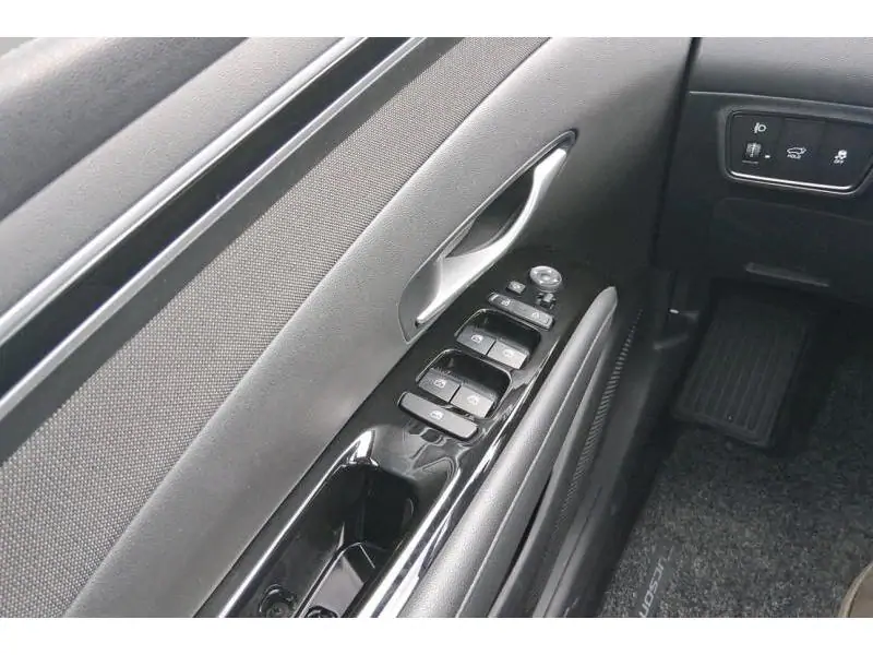 Occasion Hyundai Tucson Shine GREY 17