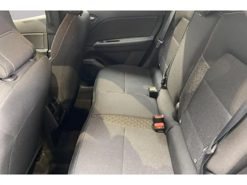 Occasion Renault Captur II TCE 160 WHITE 18