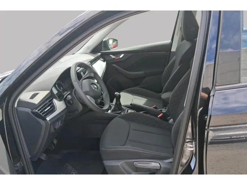Occasion Skoda Kamiq SUV MANUAL BLACK 10