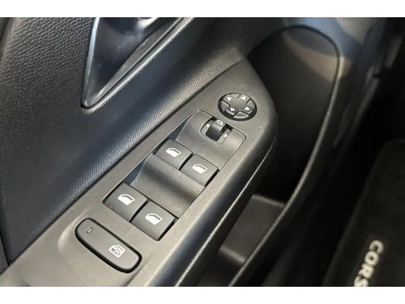 Occasion Opel Corsa F Elegance GREY 17