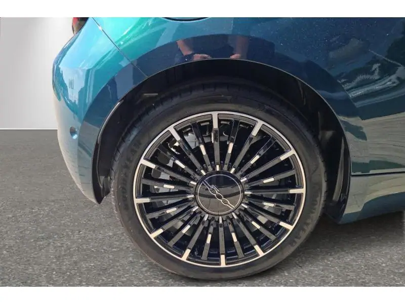 VEHICLE__CONDITION_SERVICE Fiat 500e Prima BLUE 20