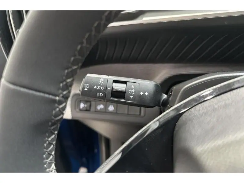 VEHICLE__CONDITION_SERVICE Citroen C3 Hybrid  MAX BLUE 21