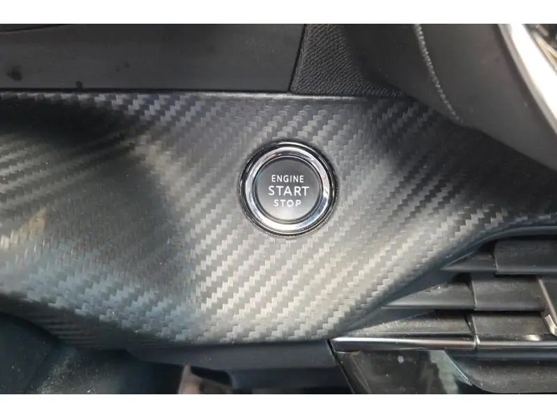 Occasion Peugeot e-2008 Allure BLACK 27