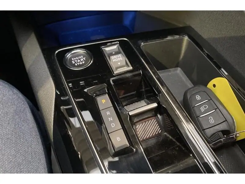 Occasion Peugeot 3008 Allure Pack 1.6 PHEV 180 PK BLACK 16