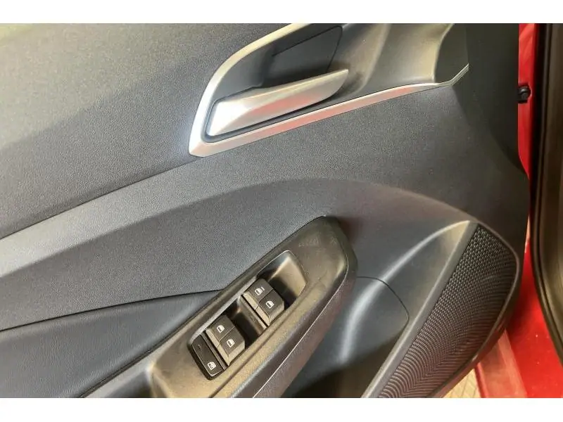 Démo MG MG3 HYBRID+ LUXURY RED 15