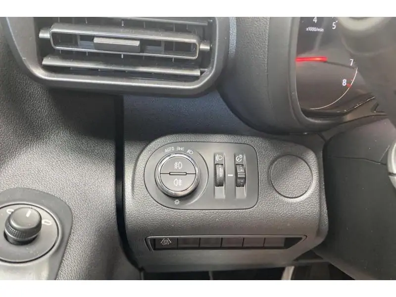 Occasion Opel Combo Life 7 places WHITE 21
