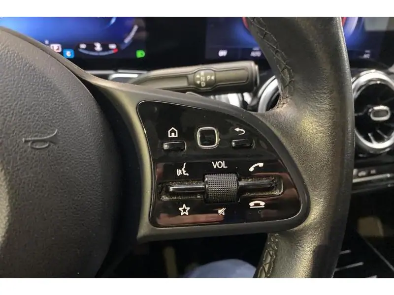 Occasie Mercedes-Benz GLB 200 GLB d BLUE 26