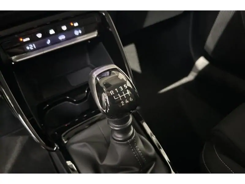 VEHICLE__CONDITION_SERVICE Citroen C3 Aircross Turbo 100 ch Manual GREEN 16