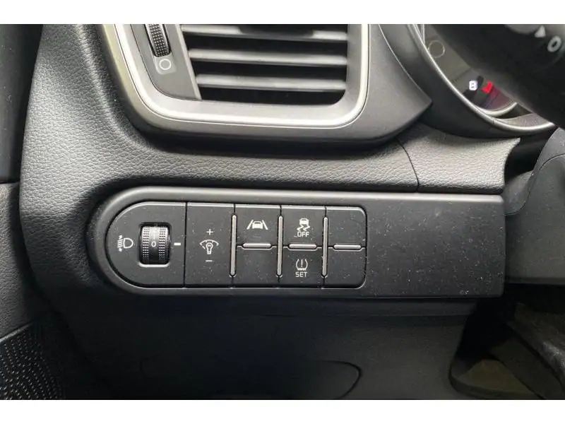 Occasion Kia Ceed Sportswagon Pro 1.5 T-GDI* GPS Caméra de recul BLACK 25