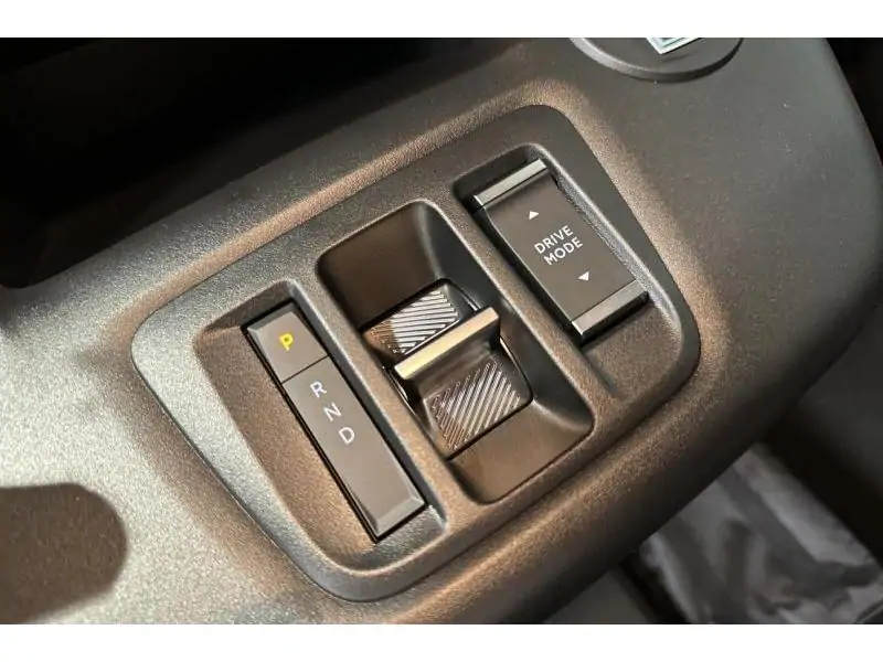 VEHICLE__CONDITION_SERVICE Peugeot Partner Standard Heavy 50 KWh BLACK 16