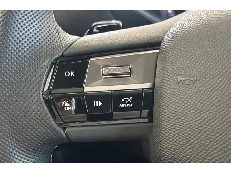 Occasion DS Automobiles DS 3 Crossback Performance Line - Camera GREY 22
