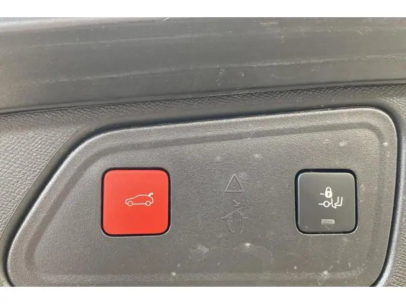 Occasion Peugeot 3008 Allure Pack Hybris 136 BLUE 21