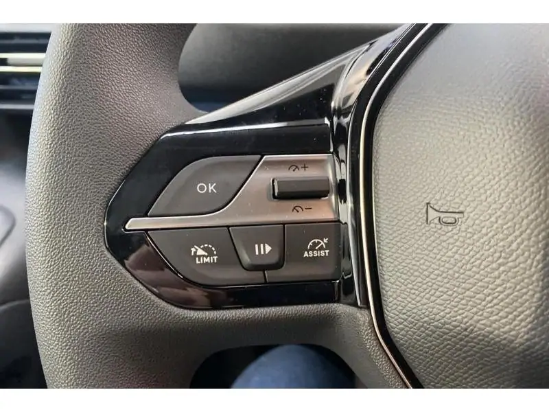 VEHICLE__CONDITION_SERVICE Peugeot Partner ST LIGHT WHITE 21