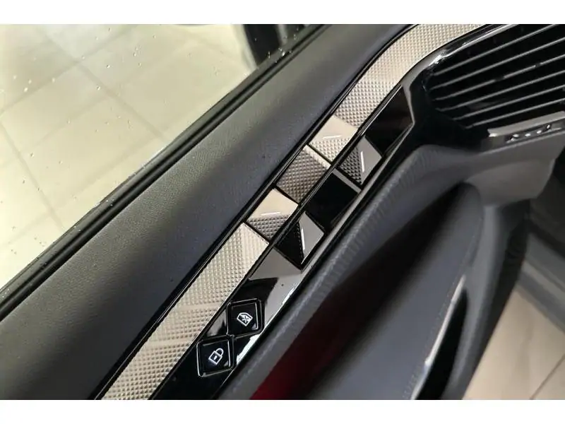 VEHICLE__CONDITION_SERVICE DS Automobiles DS 4 E-TENSE 215 PALLAS GREY 17