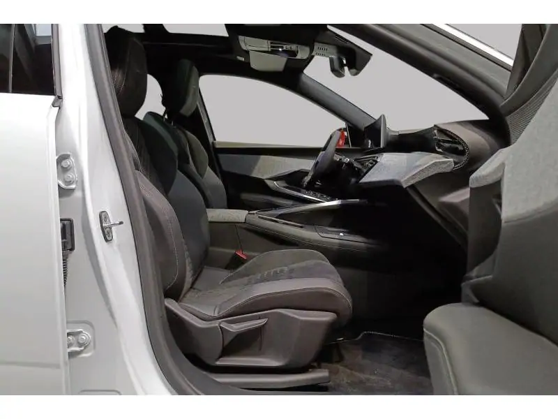 Occasion Peugeot 3008 GT 210 WHITE 8