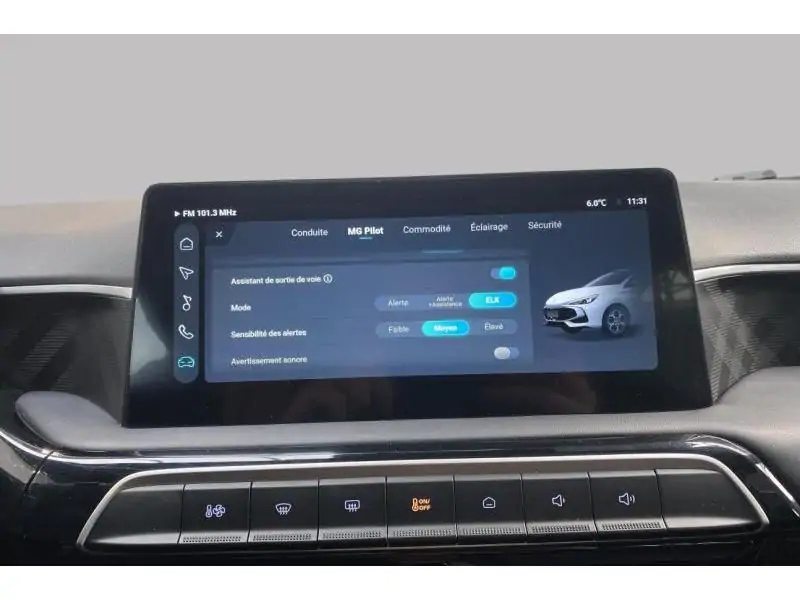 Occasion MG MG3 HYBRID+ LUXURY BLUE 35