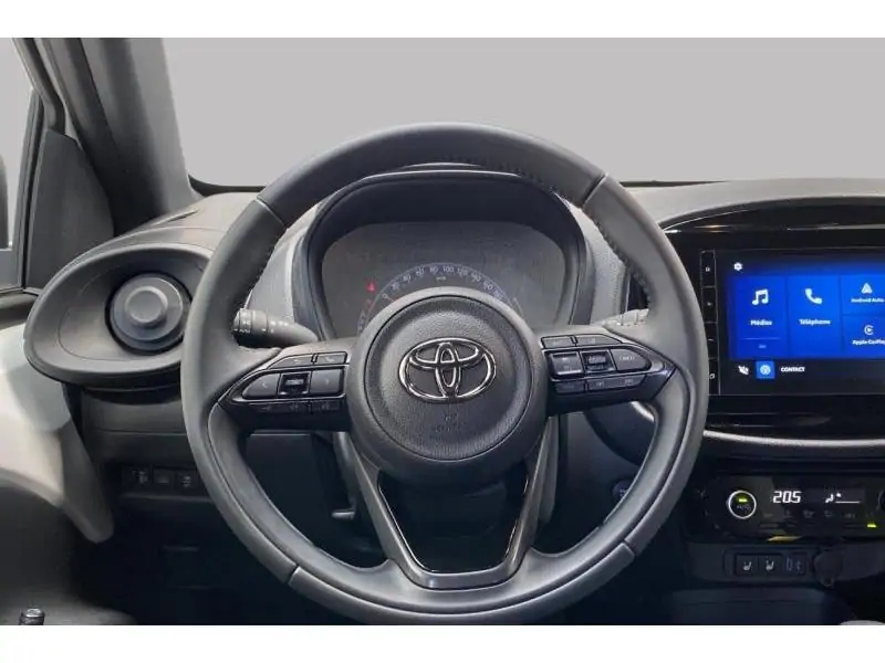 Occasion Toyota Aygo X Berline CVT WHITE 12