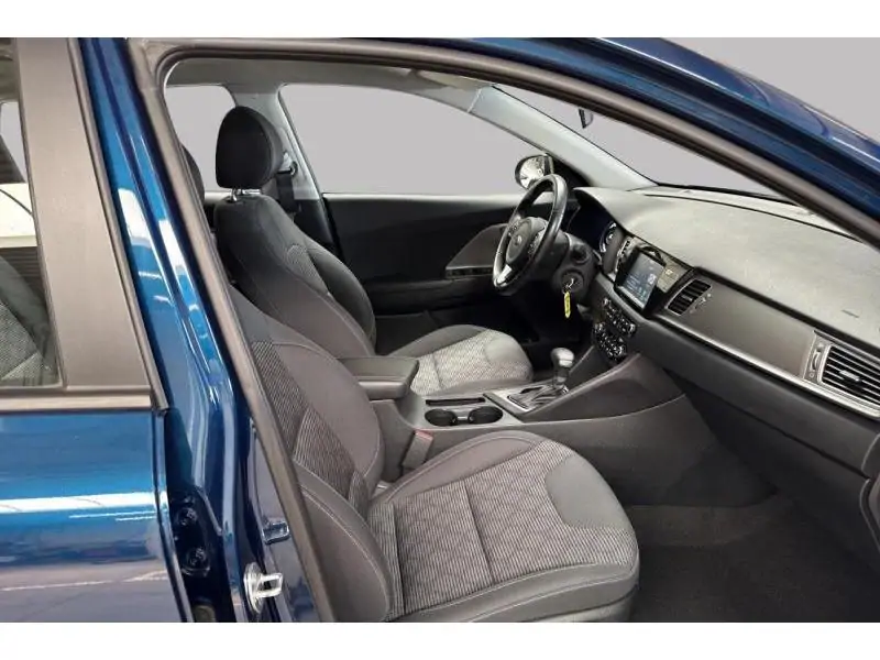 Occasion Kia Niro Berline CVT BLUE 8