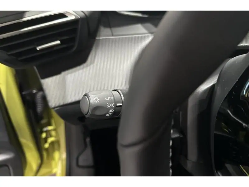 Démo Peugeot 208 ENVY YELLOW 21