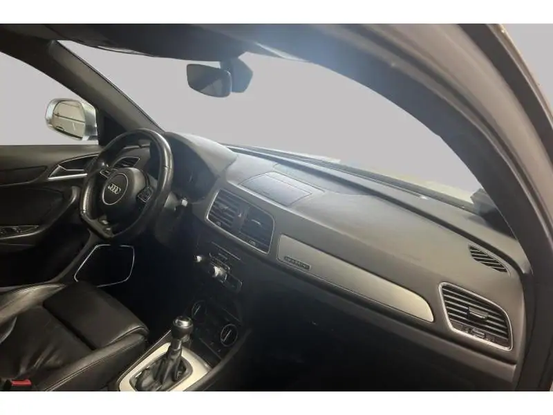 Occasion Audi Q3 s-line quattro WHITE 2