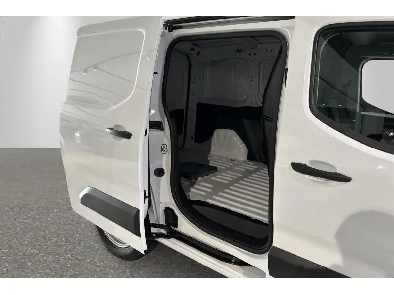 Démo Citroen Berlingo VAN Taille M Light 1.5 BlueHDi WHITE 18