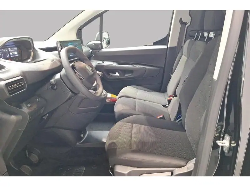 VEHICLE__CONDITION_SERVICE Peugeot Partner Standard Light 1.2 Turbo 110 M BLACK 10