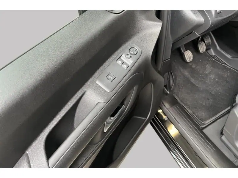 Occasion Opel Combo E Cargo L1 H1 BLACK 17