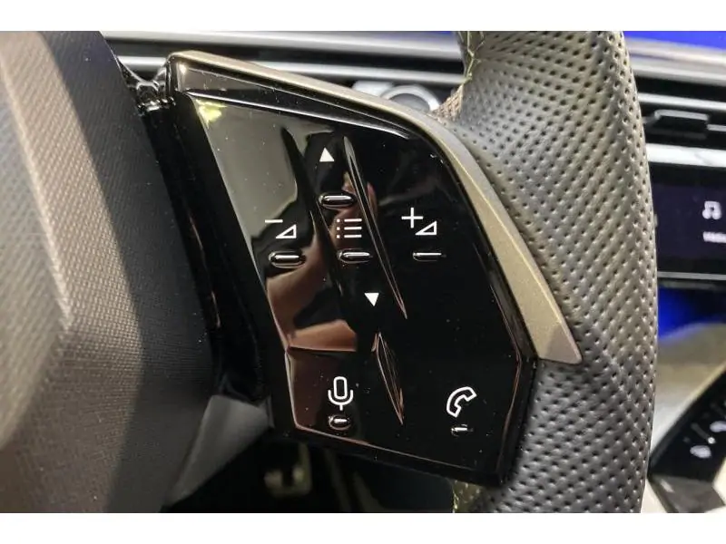 Occasion Peugeot 5008 GT WHITE 24