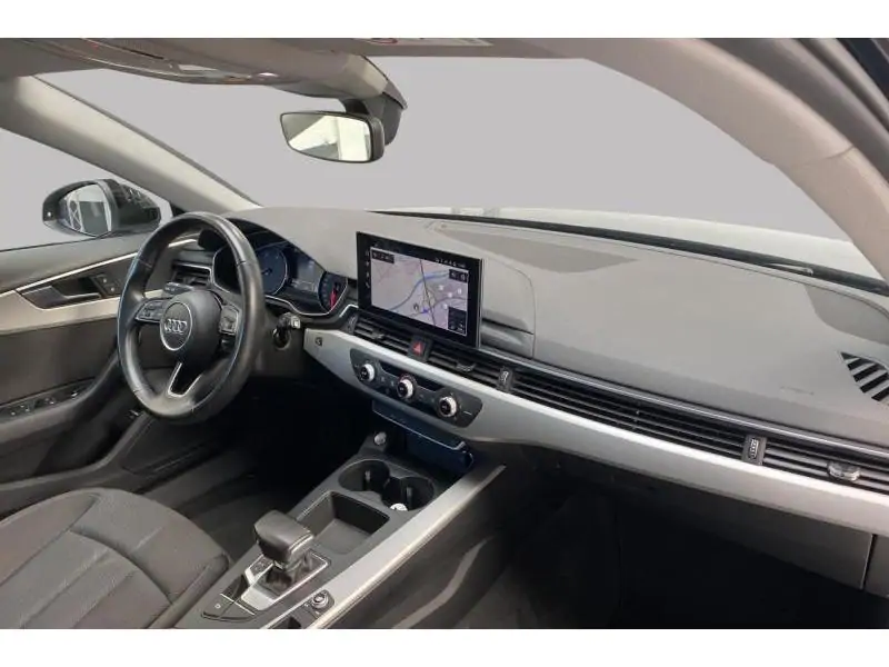 Occasion Audi A4 GPS*Attelage*Clim BLACK 2