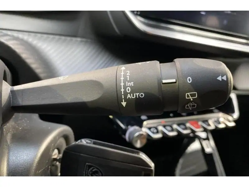 Occasion Peugeot 2008 II Allure GREY 25