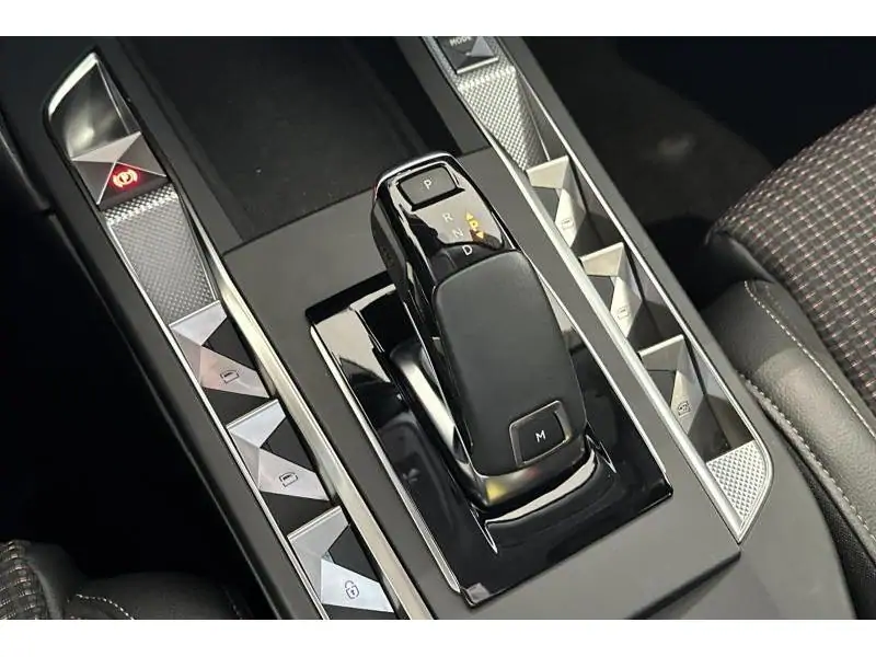 Occasion DS Automobiles DS 3 Crossback Performance Line - GPS - HUD BLACK 16