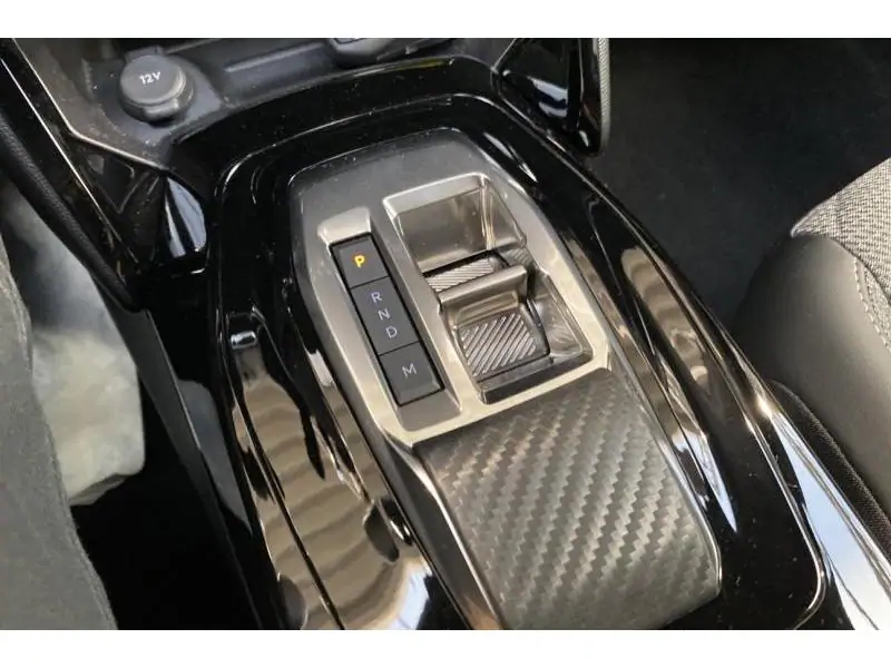 Occasion Peugeot 2008 Allure HYBRID 145 BLACK 16