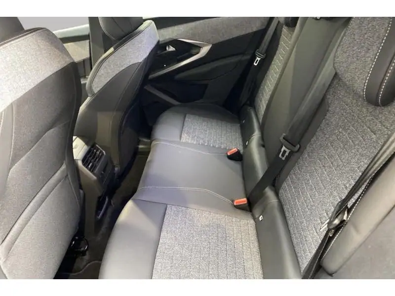 Occasion Peugeot 3008 ALLURE - HYBRID - 145 PK BLACK 18