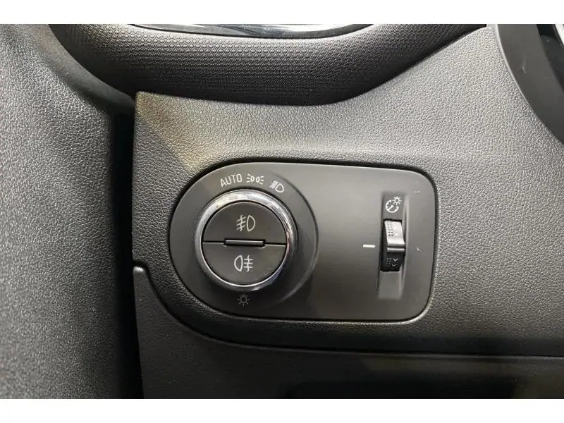 Occasion Opel Crossland Elegance BLACK PACK GREY 21