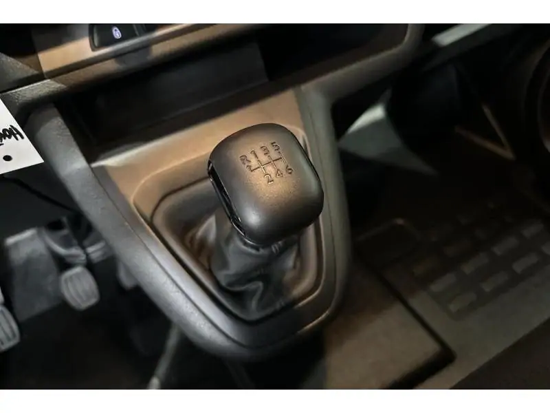 VEHICLE__CONDITION_SERVICE Peugeot Expert LONG L3 + vloer en wandbekleding GREY 16