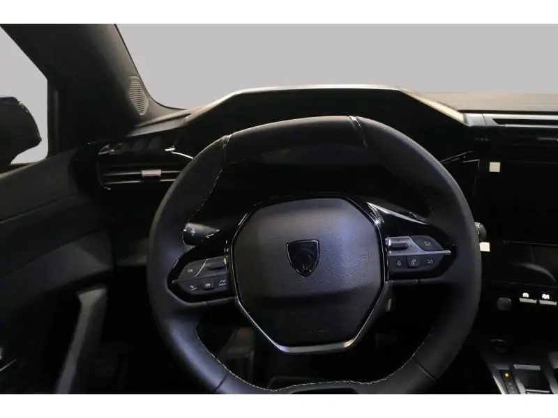 VEHICLE__CONDITION_SERVICE Peugeot 308 SW GT Hybr 145pk BLACK 12