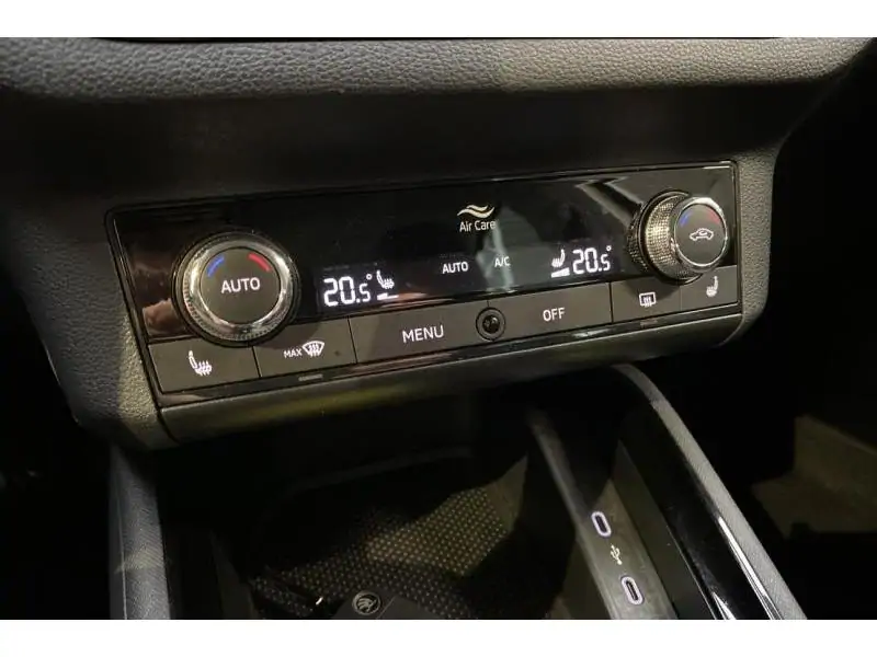 Occasie Skoda Kamiq Ambition 1.0 95 PK BLACK 15