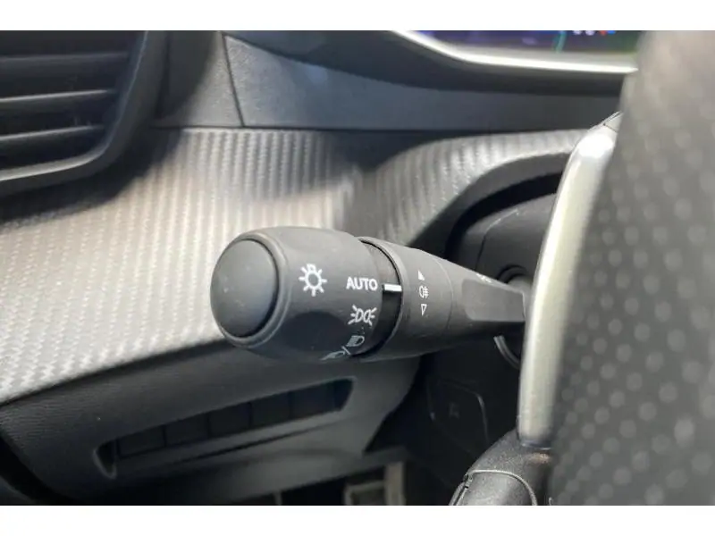 Occasion Peugeot 2008 GT*Caméra de recul MirrorLink Boite Auto! BLUE 26