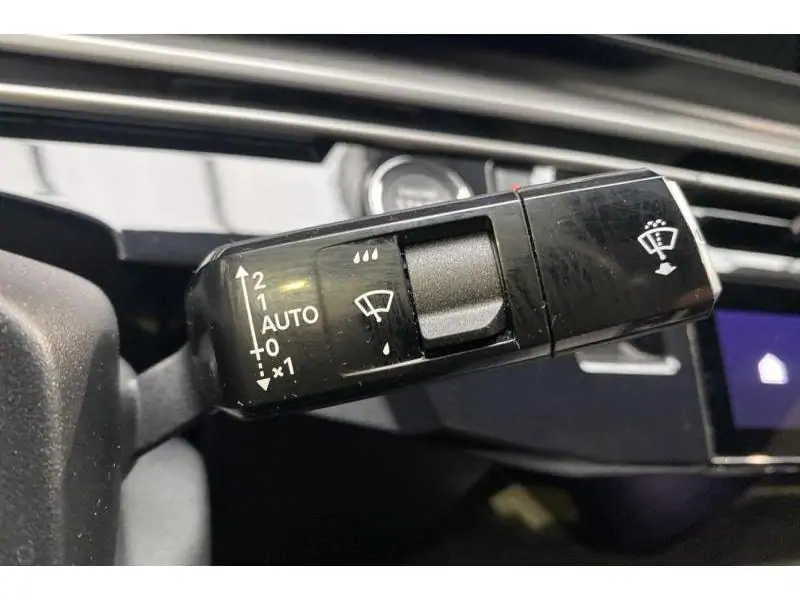 Occasion Peugeot 3008 Allure - HYBRID 145 PK WHITE 24